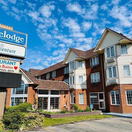 Travelodge By Wyndham Niagara Falls Lundys Lane מראה חיצוני תמונה