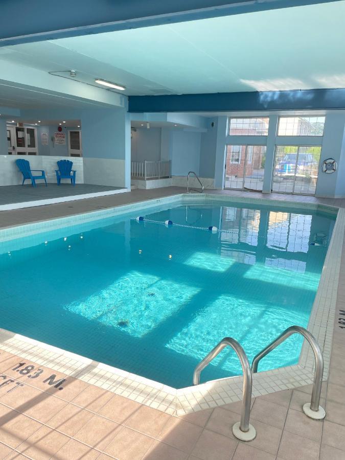 Travelodge By Wyndham Niagara Falls Lundys Lane מראה חיצוני תמונה
