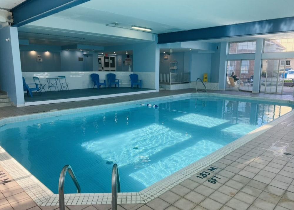 Travelodge By Wyndham Niagara Falls Lundys Lane מראה חיצוני תמונה